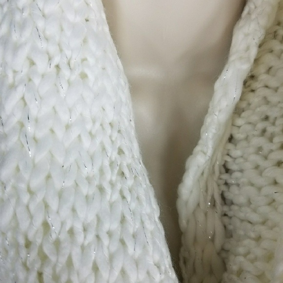 ❄2/$15 BCBGeneration Sparkly Infinity Loop Scarf - Picture 3 of 6